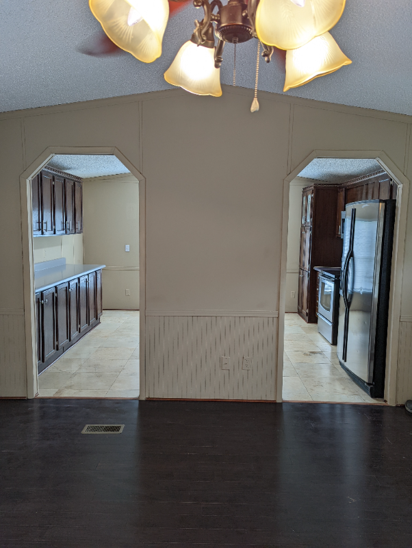 4601 Hazard Rd - Photo 3 of 11