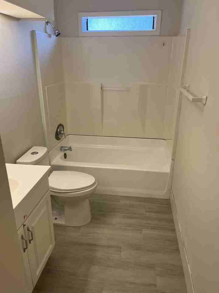 708 Fairmont Dr - Photo 7 of 14