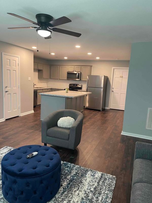 23243 High Point St #40B - Photo 5 of 7