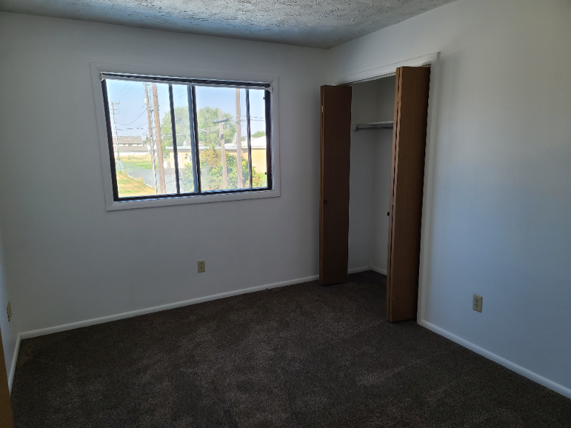 238 Dale Dr #238 - Photo 6 of 8