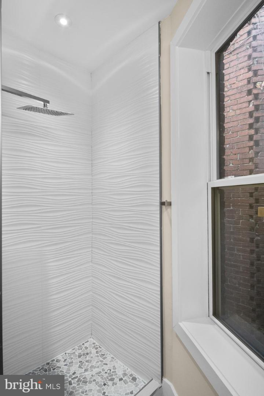 28 Todd Pl Ne #2 - Photo 5 of 14