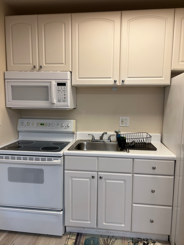630 Nw 7th Ave - Photo 4 of 21