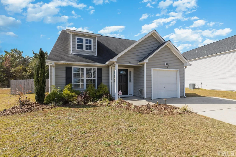 498 Cape Fear Rd - Photo 2 of 31