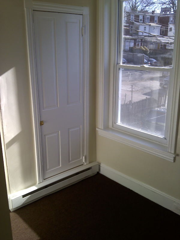 220 W Spruce St - Photo 5 of 7