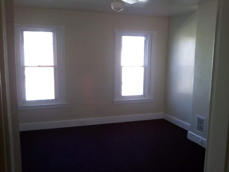 220 W Spruce St - Photo 7 of 7