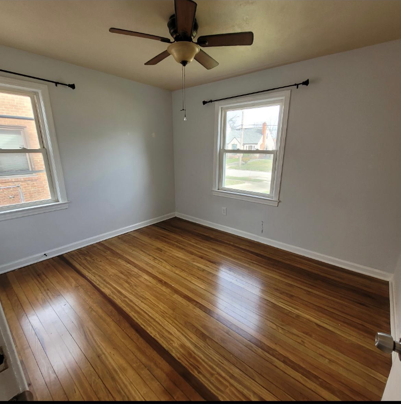 25770 Farringdon Ave - Photo 4 of 7