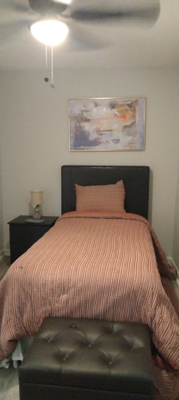 807 Pine St #1 - Photo 4 of 6