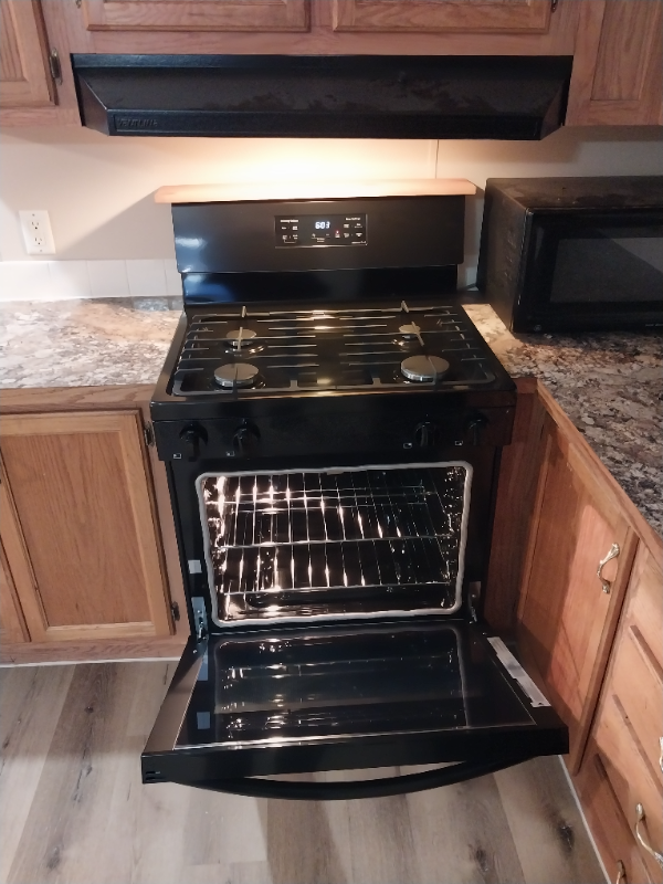 209 2nd St Sw - Photo 4 of 11