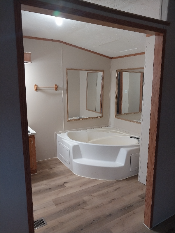209 2nd St Sw - Photo 5 of 11