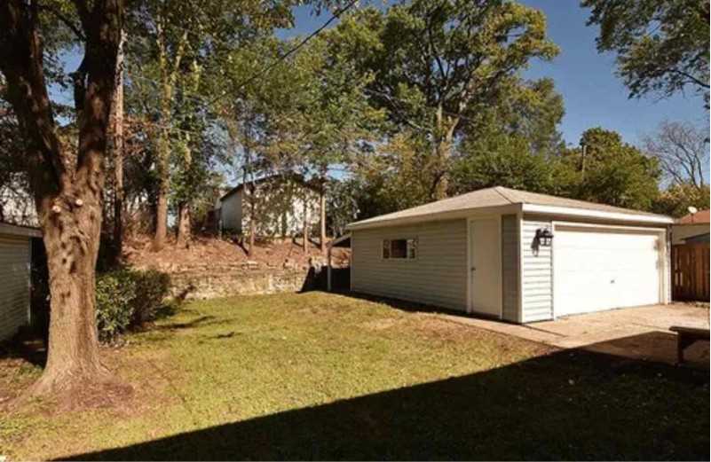 15 Norton Ave - Photo 2 of 22