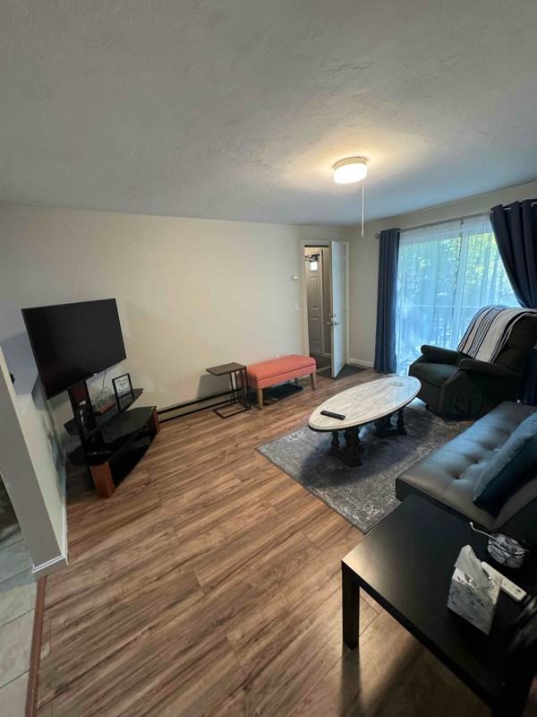 22 Inverness Ave #1C - Photo 3 of 6