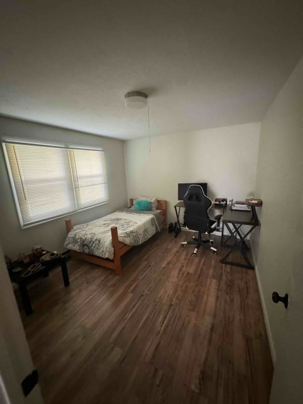 22 Inverness Ave #1C - Photo 5 of 6