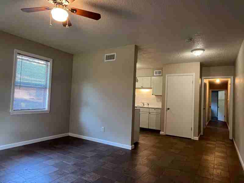 356 Williford St - Photo 2 of 14