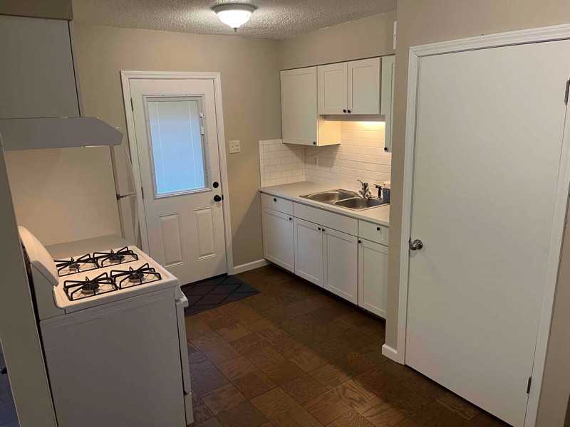 356 Williford St - Photo 6 of 14