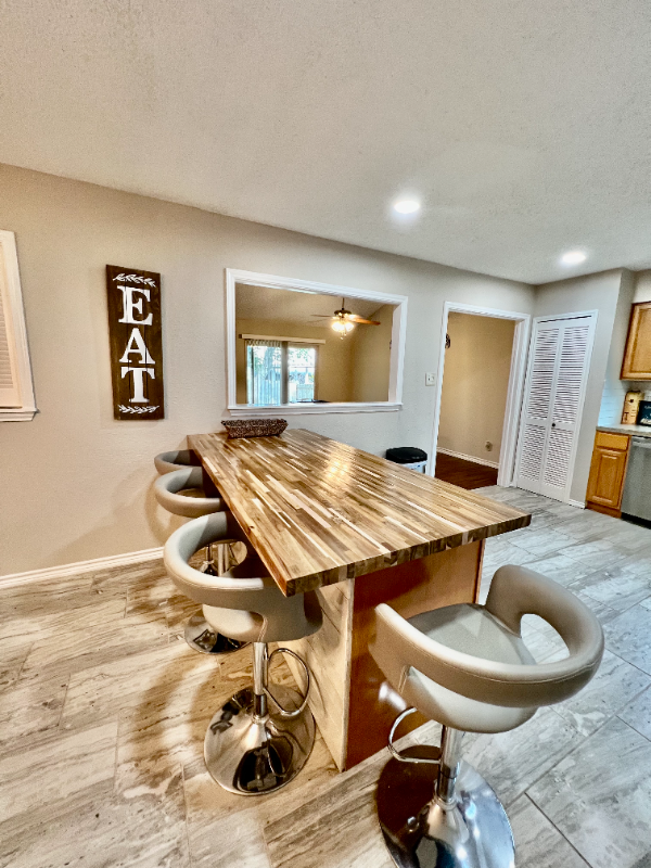 13806 Woodbreeze St - Photo 2 of 17