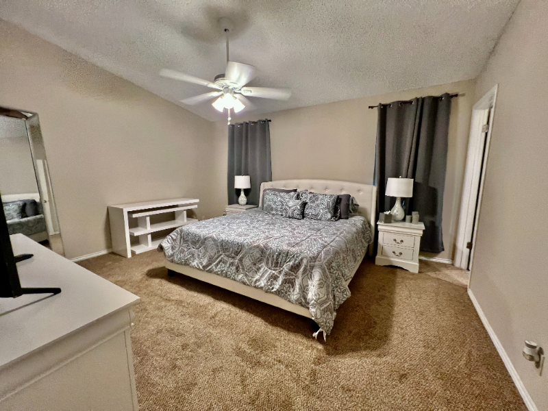 13806 Woodbreeze St - Photo 4 of 17