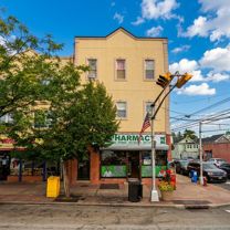 601 Elizabeth Ave #3B - Photo 1 of 1