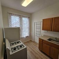 featured image of 110 California Ave #1stFL