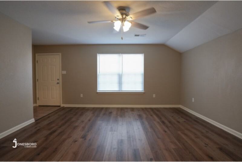 1613 Latourette Ln - Photo 2 of 16