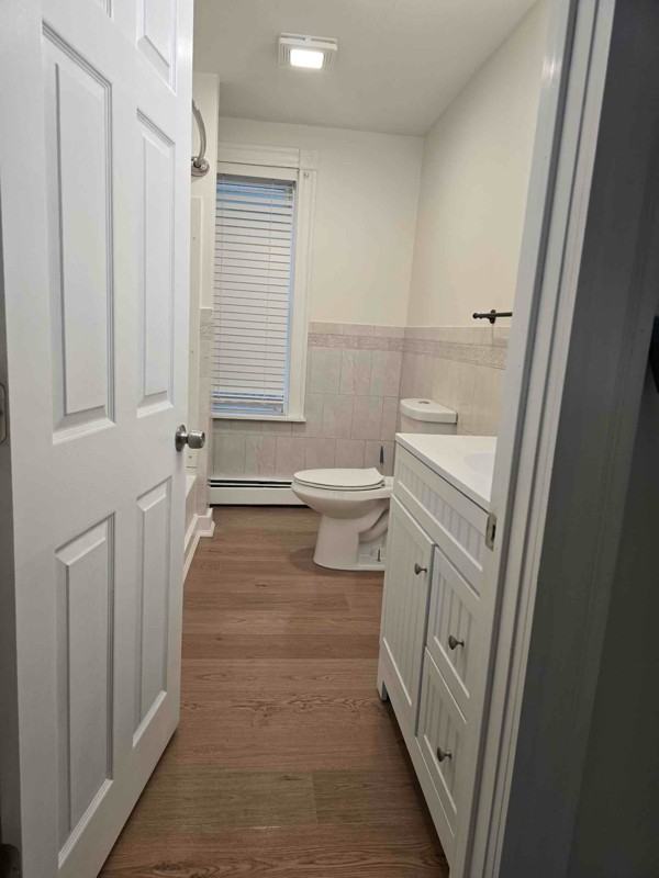 78 Potters Ave - Photo 2 of 11
