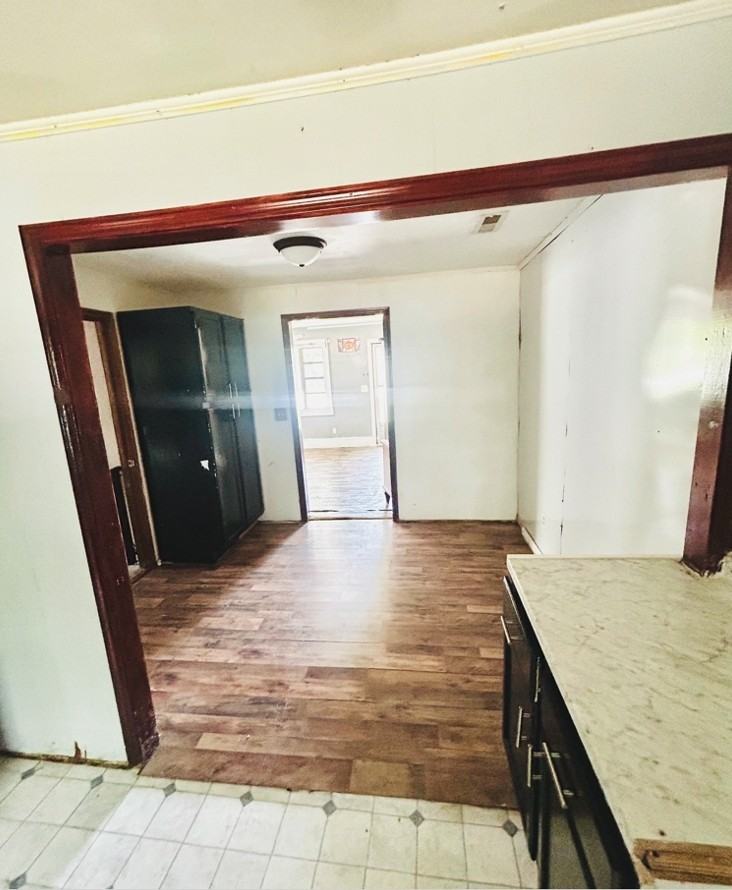 1010 Porter St #NA - Photo 6 of 9