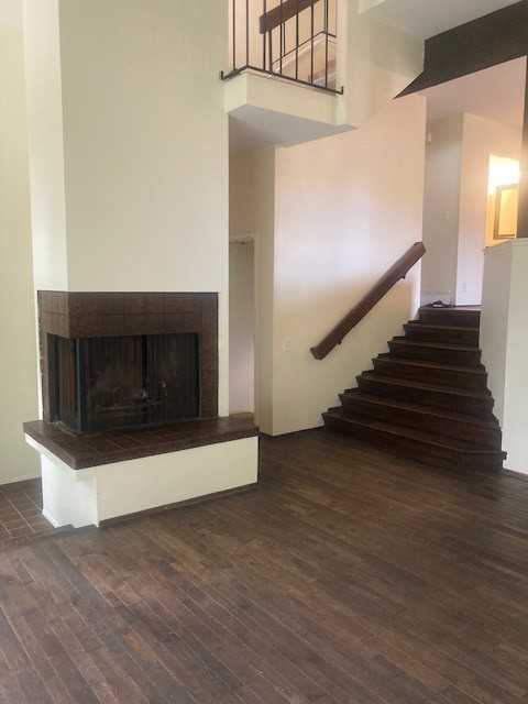 3233 Caminito Eastbluff #19 - Photo 6 of 12