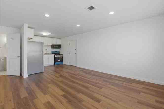 3846 25th Ave #3 - Photo 3 of 14