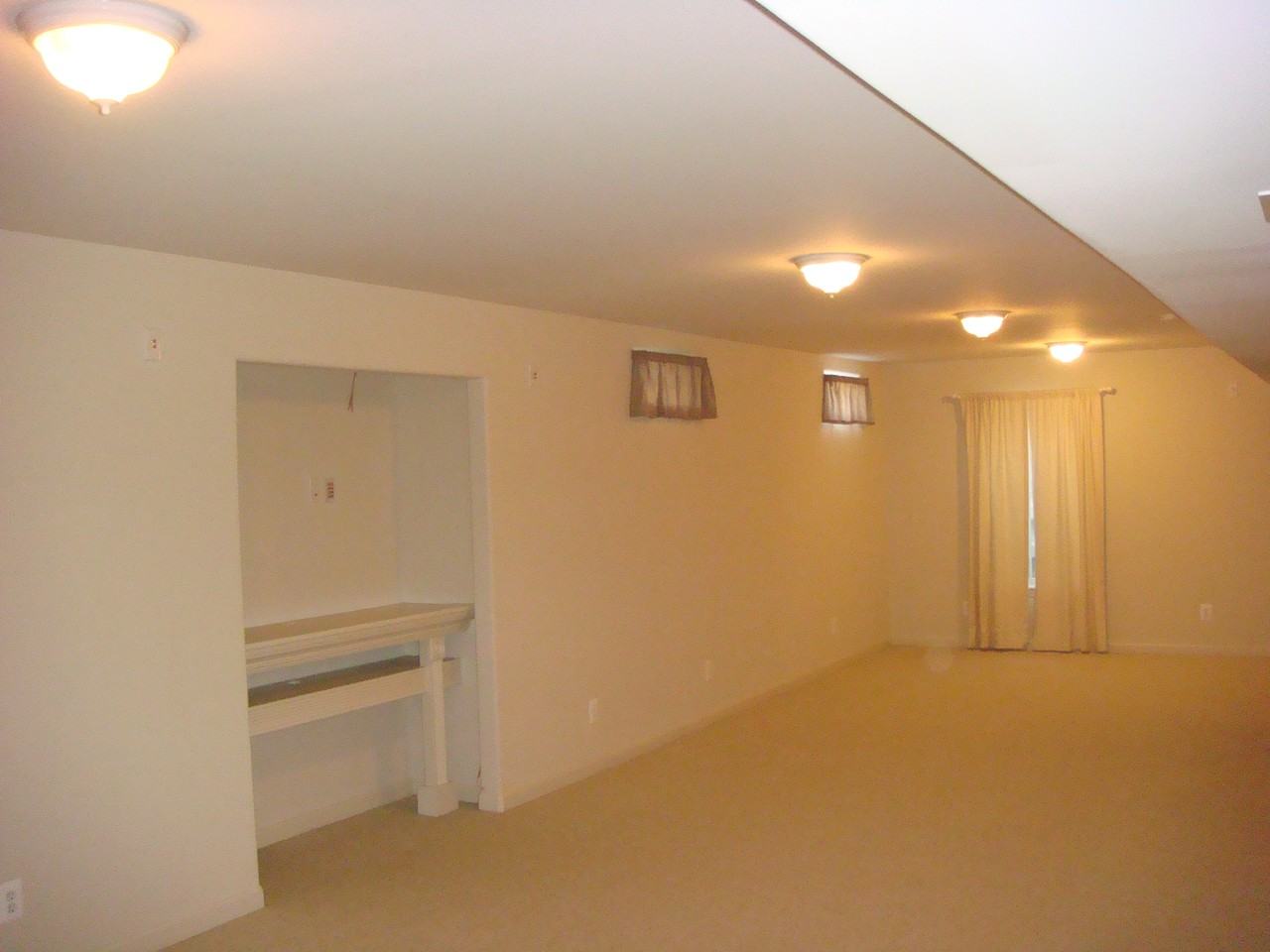 183 Creek Curve Dr #NA - Photo 6 of 10