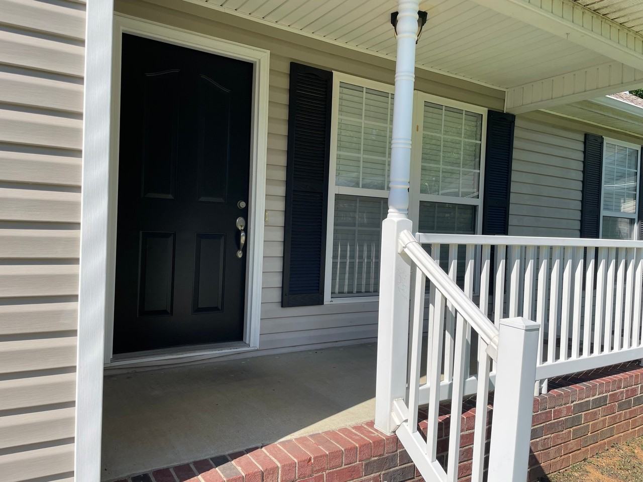 2733 Calais Ct - Photo 2 of 5