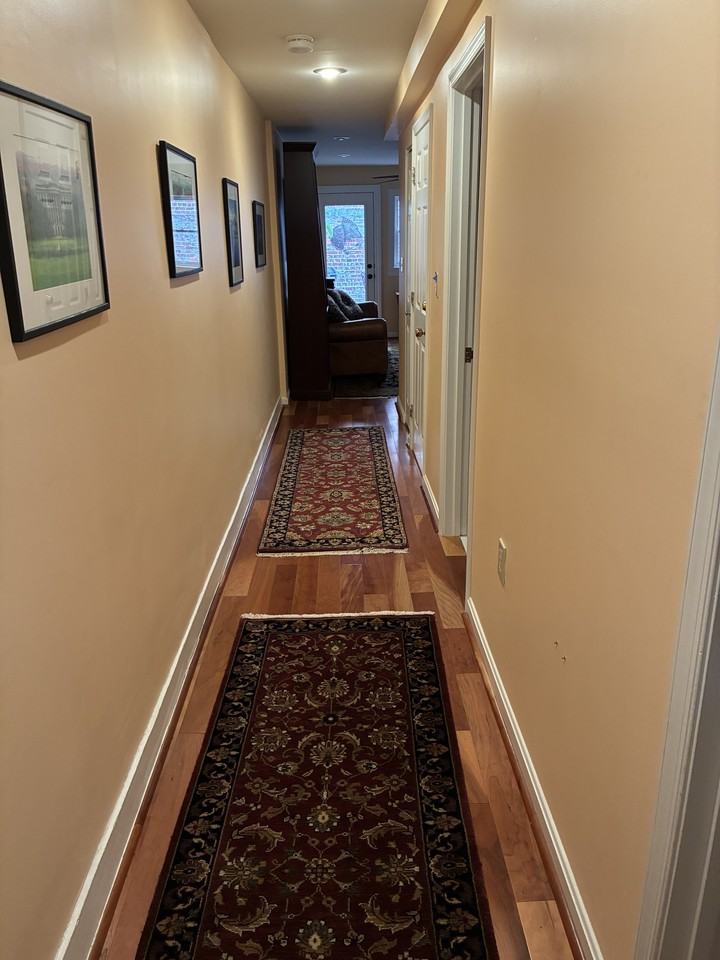 436 6th St Ne #1 - Photo 6 of 10