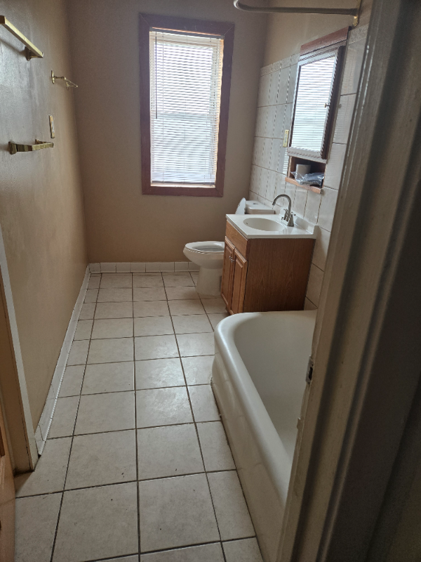 4622 W Jackson Blvd #2 - Photo 5 of 7