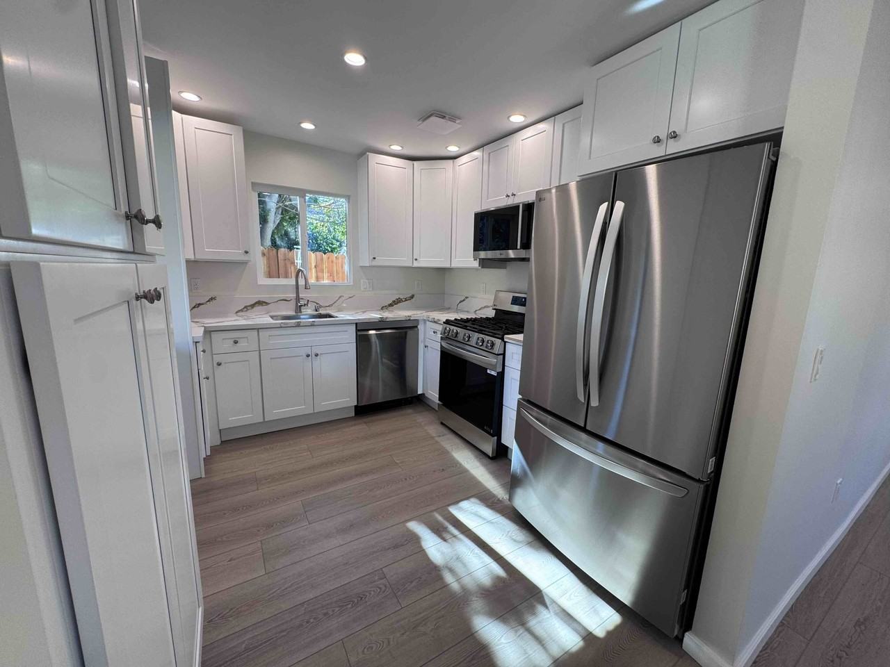 10155 Mount Gleason Ave #NA - Photo 3 of 11