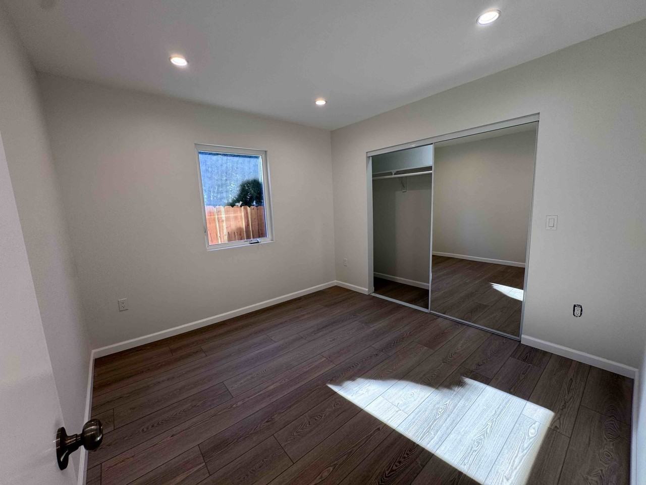 10155 Mount Gleason Ave #NA - Photo 5 of 11