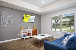 350 Rasa Dr - Photo 1 of 1
