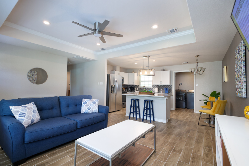 350 Rasa Dr - Photo 3 of 20