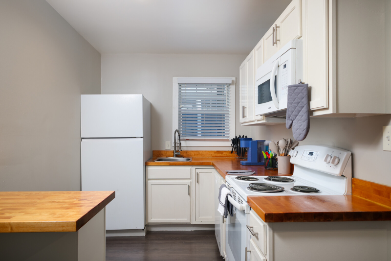 118 Delaware St #4 - Photo 6 of 20