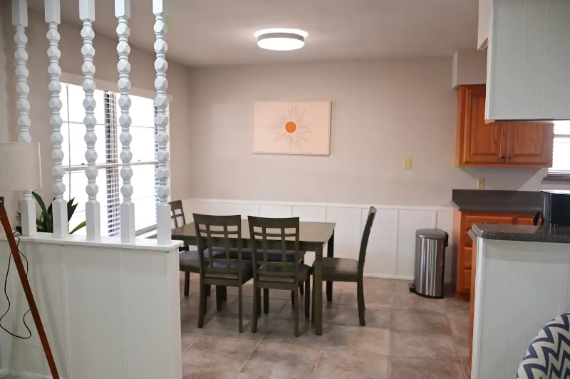 611 Balboa Dr - Photo 5 of 20