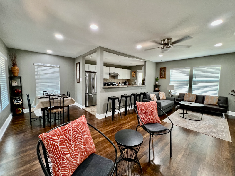 2531 W Mulberry Ave - Photo 3 of 20