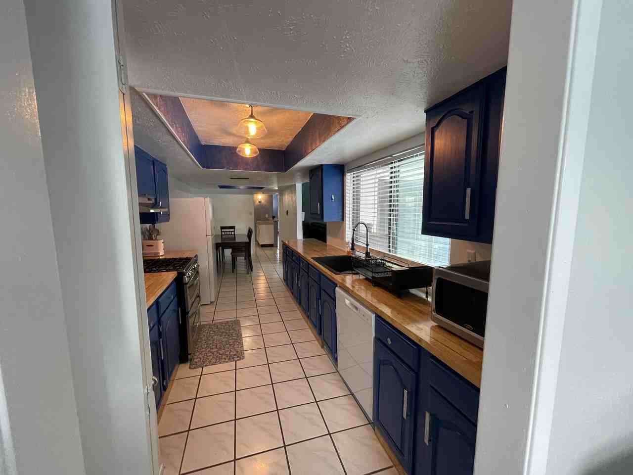 1922 Rambling Ridge Ln #1922 - Photo 4 of 37