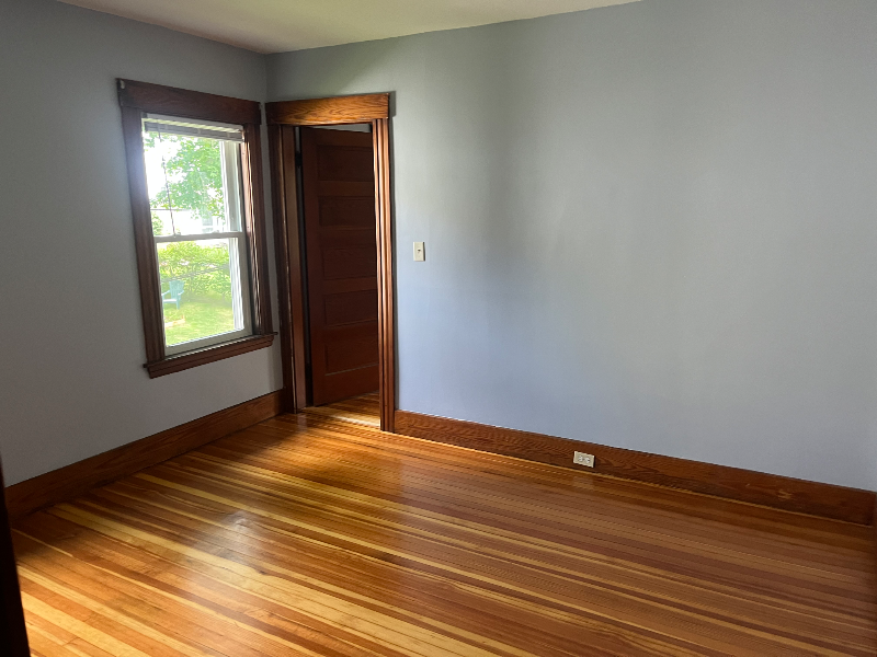 99 Putnam St #99PUTNAMST - Photo 7 of 10