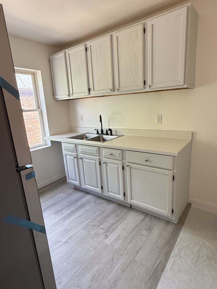 912 18th Ave - Photo 5 of 5