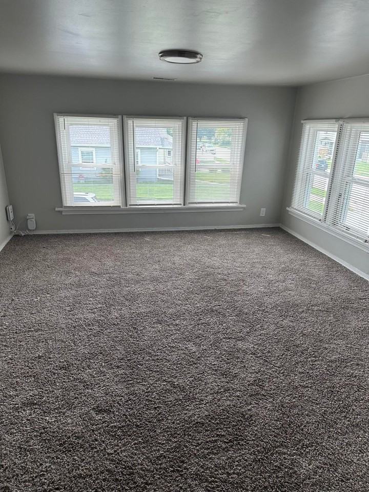 2937 Avenue A #2937-1-2 - Photo 4 of 9