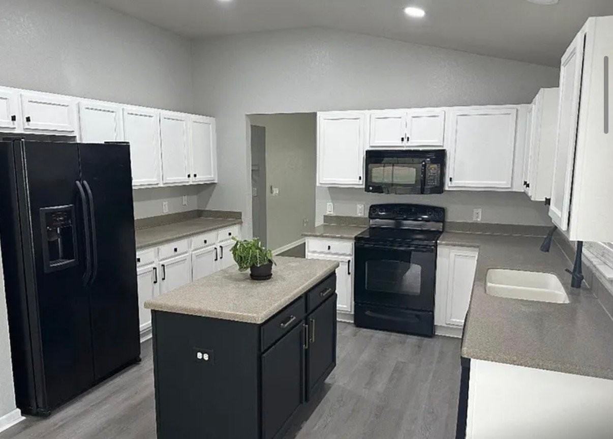 5651 Swplace - Photo 6 of 17