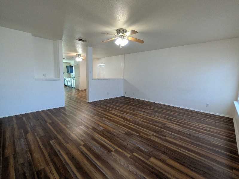 10726 Shaenview - Photo 2 of 14