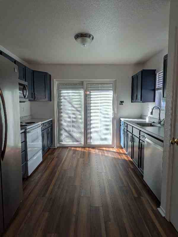 10726 Shaenview - Photo 3 of 14