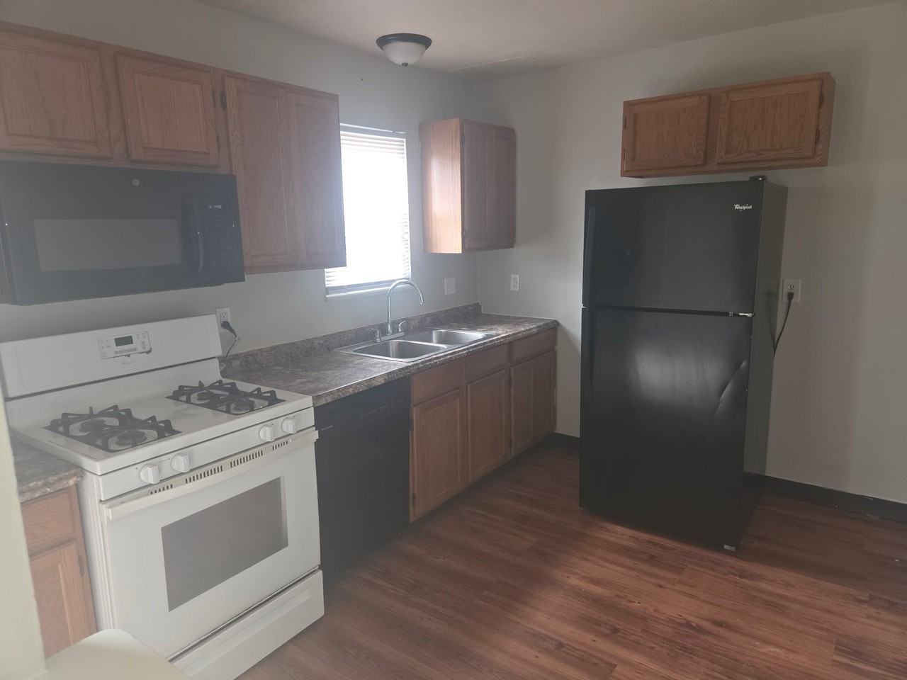 457 Mathews Rd - Photo 6 of 10