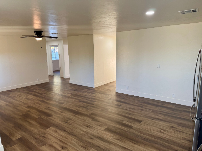 1134 E Brown St #1 - Photo 3 of 17