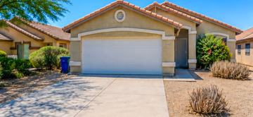 featured image of 927 E Yuma Ave