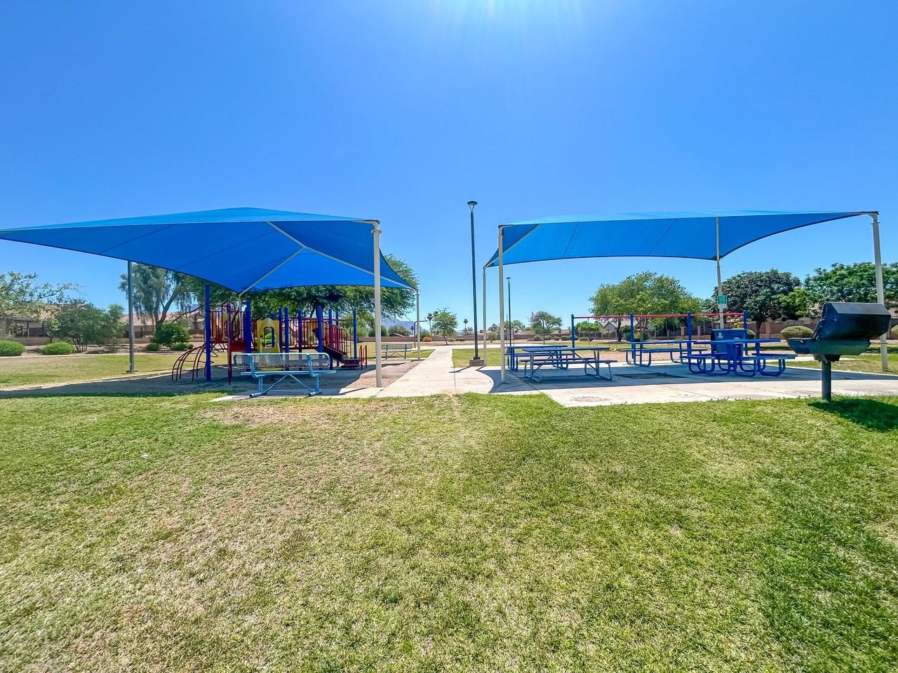 927 E Yuma Ave - Photo 6 of 8