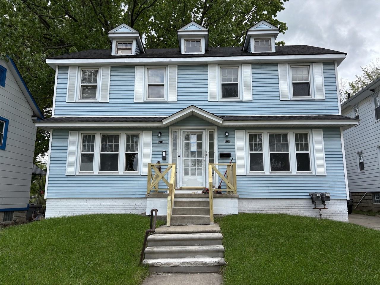 121 Jones St #2